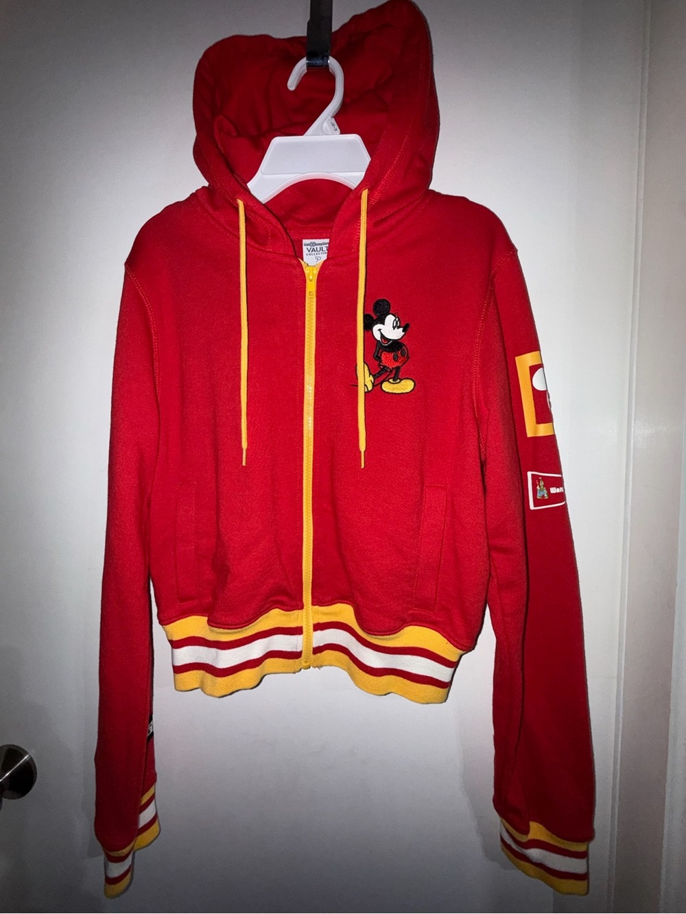 Walt Disney World Vault collection 50 Red Mickey Mouse Zip-Up Hoodie size S